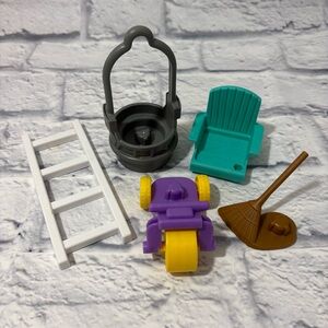 Fisher Price Little People miscellaneous accessories (5 piece)